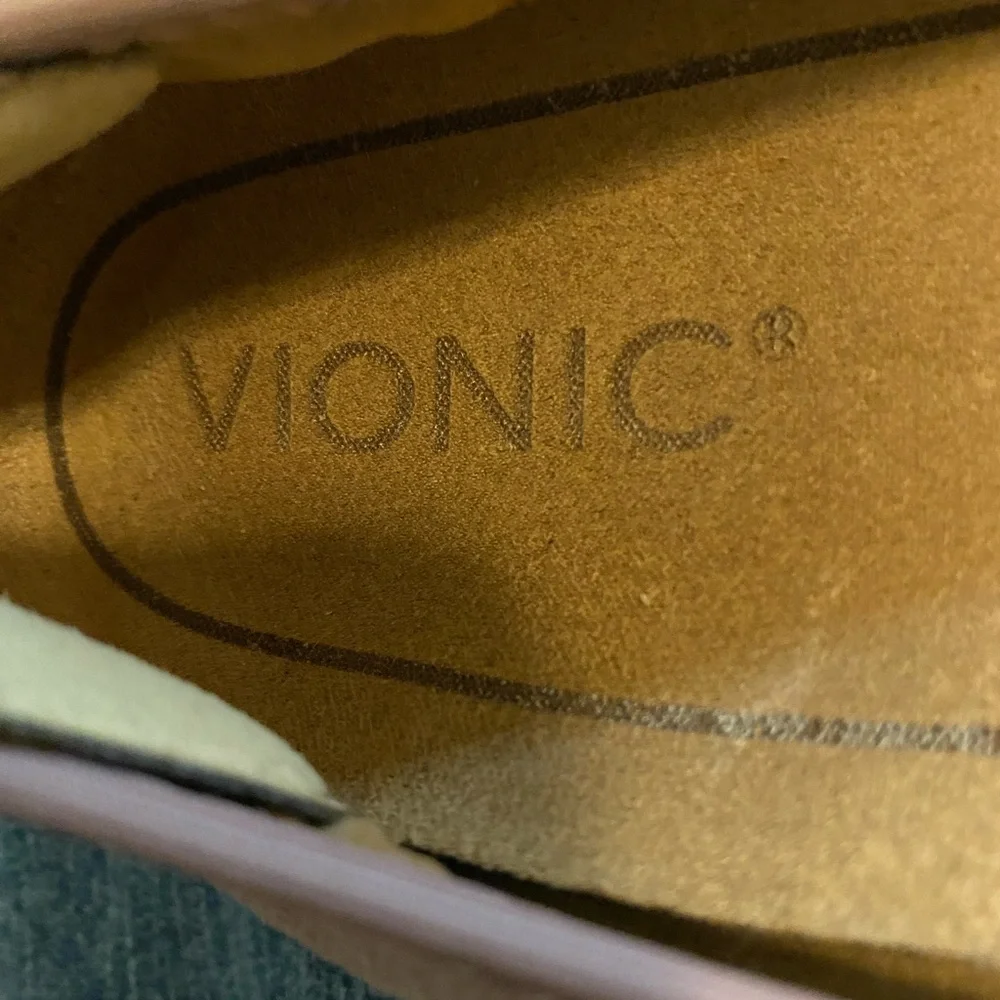 Vionic Women's Light Pink Suede Flats with Crisscross Ribbon design on front. - Picture 5 of 8